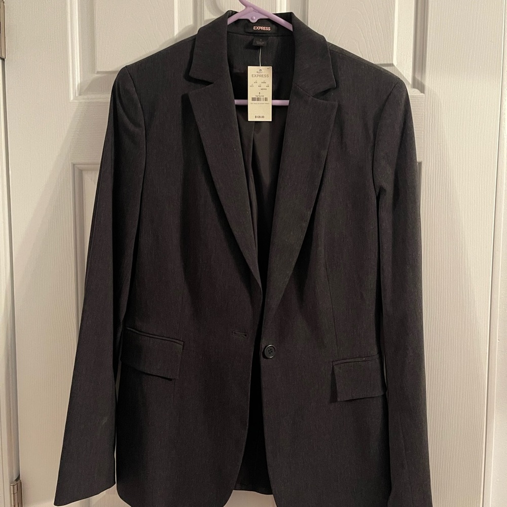 Grey women's suit jacket; brand new; perfect for interviews